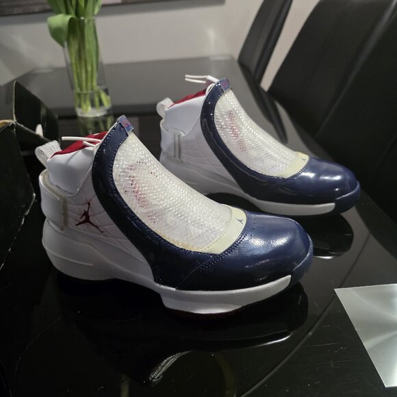 COPY - Air Jordan 19 OG East Coast – White/Navy/Red – Size 6Y - Picture 1 of 6